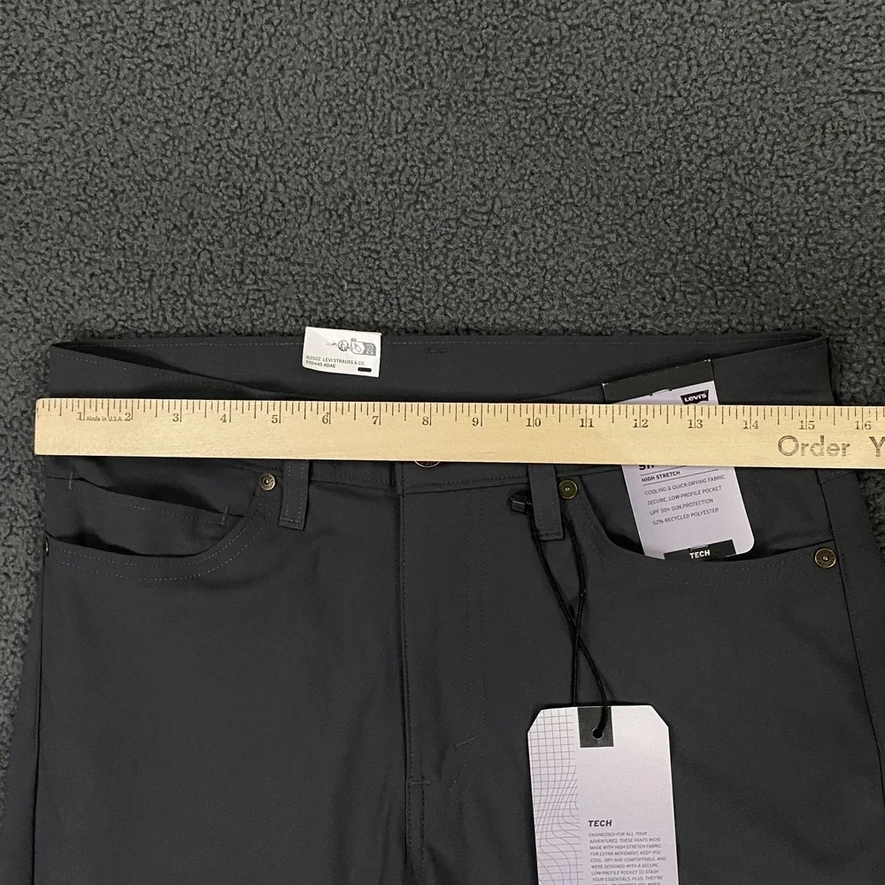 Levis 511 Slim Tech Pants Mens 31x30 Gray High Stretch 5-Pocket Chino NWT